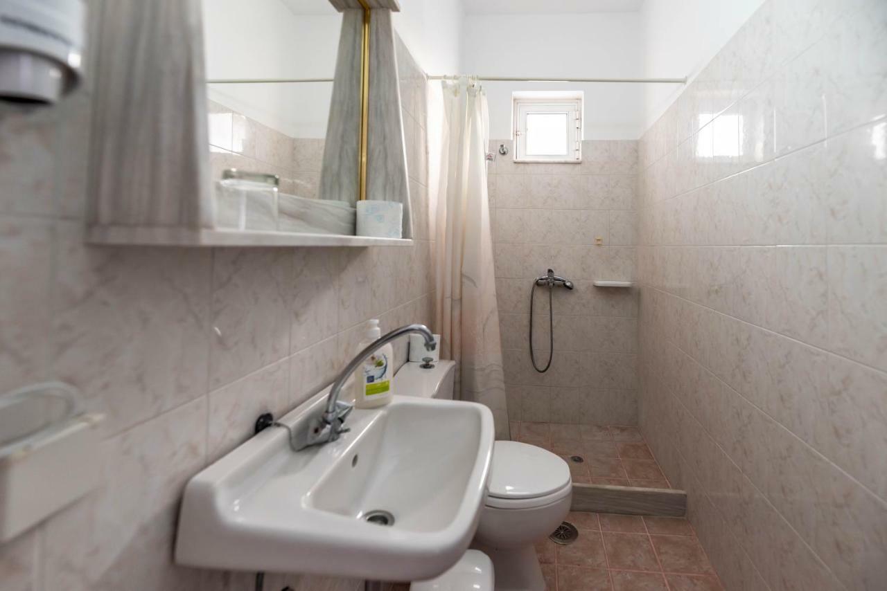 Hotel Ikaros Архангелос Екстериор снимка