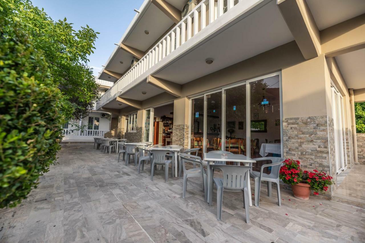 Hotel Ikaros Архангелос Екстериор снимка