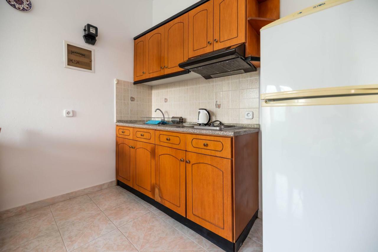 Hotel Ikaros Архангелос Екстериор снимка