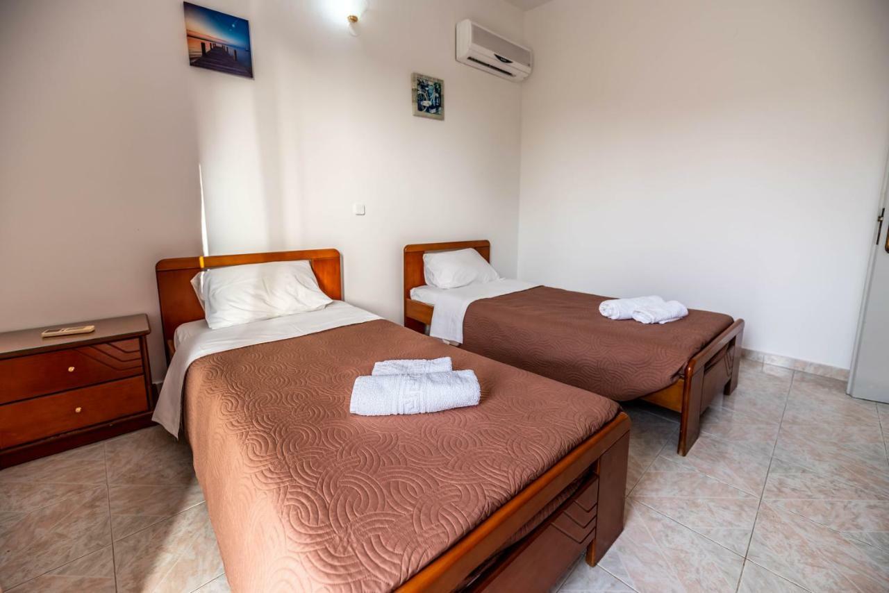 Hotel Ikaros Архангелос Екстериор снимка